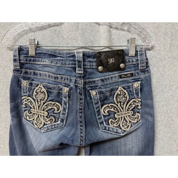 Miss Me Distressed Blue Jeans Size 27 Boot Cut Inseam 32 - Picture 4 of 7
